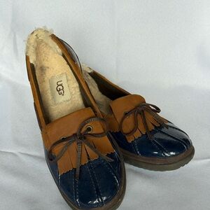 UGG Women's Tan and Navy Rain shoes